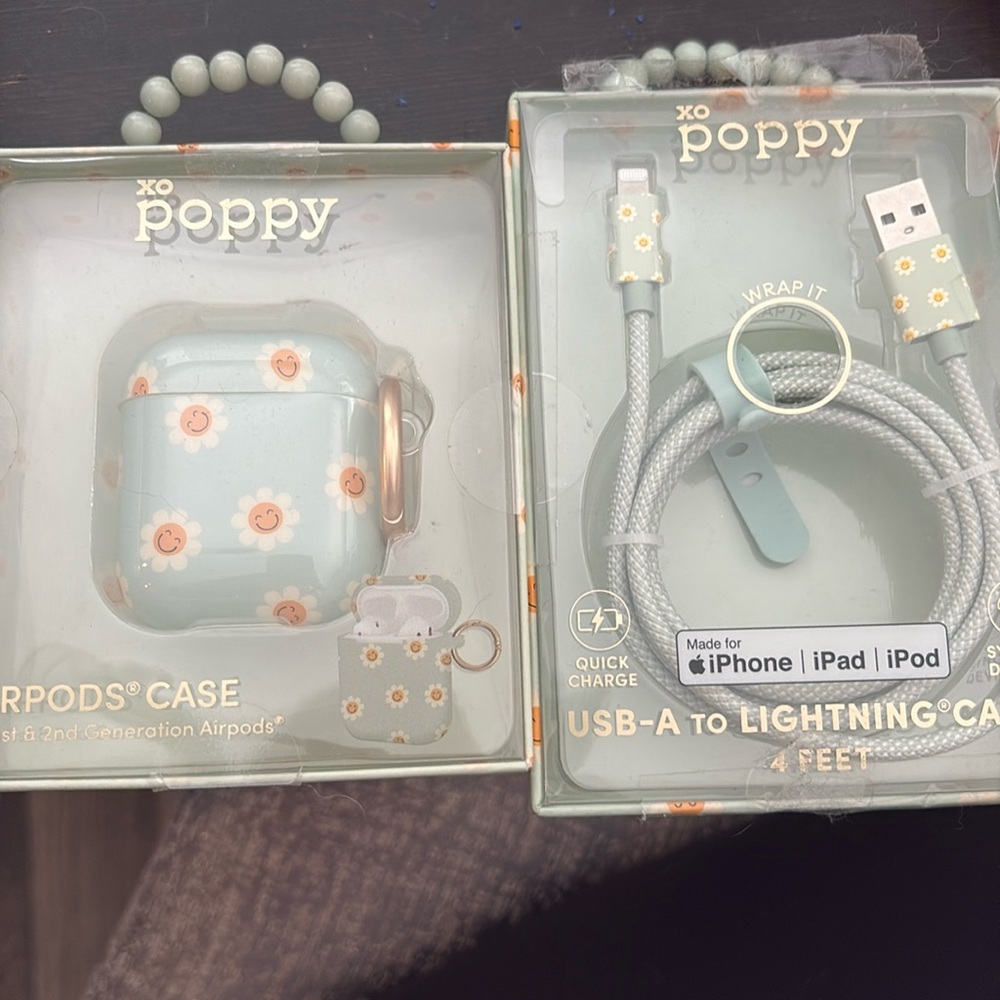 Blue Lightning Cable and Airpod Case Set